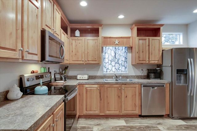 14552 SE Wintoon Road, Prineville, OR 97754