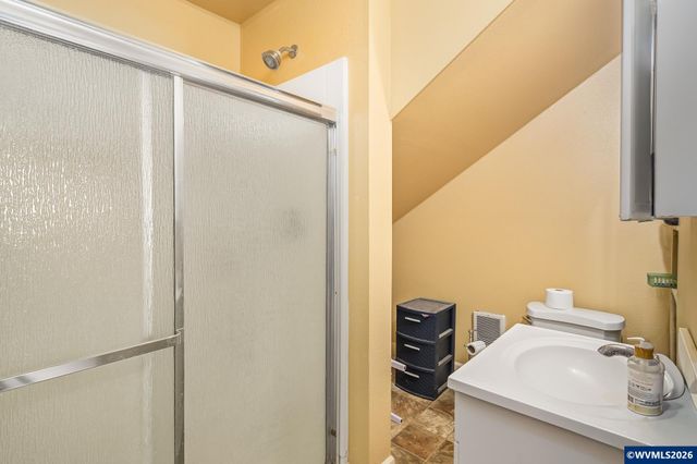 660 NW Van Buren Av, Corvallis, OR 97330