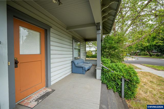 660 NW Van Buren Av, Corvallis, OR 97330
