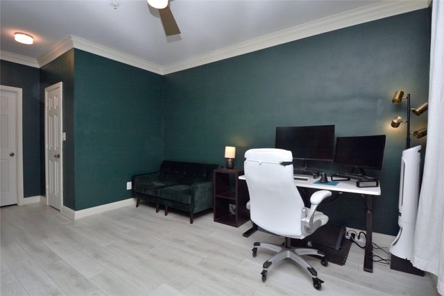 7701 RIALTO BLVD 124, Austin, TX 78735