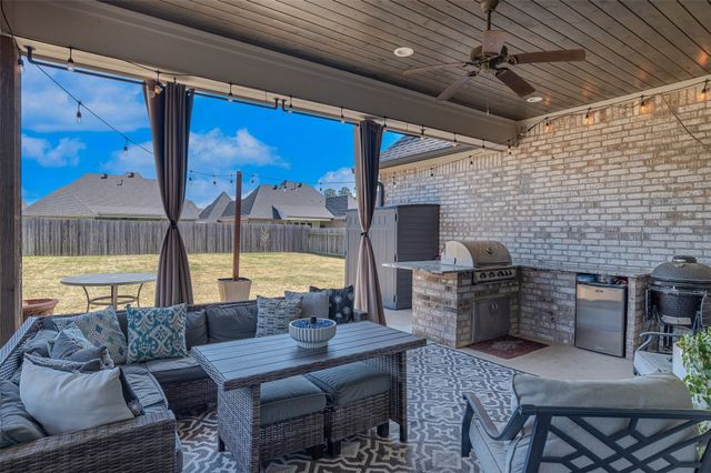 404 Independence Circle, Benton, LA 71006