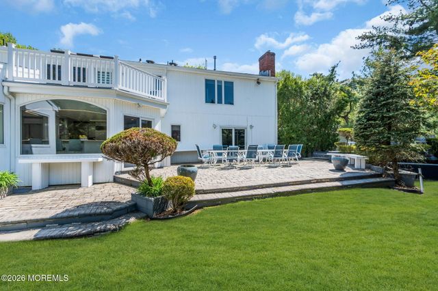 5 Brook Drive, Ocean Twp, NJ 07712