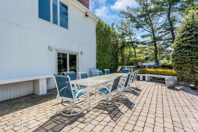 5 Brook Drive, Ocean Twp, NJ 07712