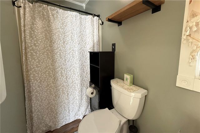 3037 E Main St, West Middlesex Boro, PA 16159