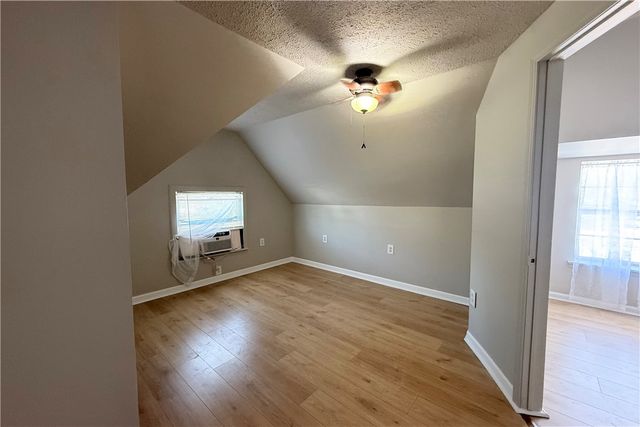 3037 E Main St, West Middlesex Boro, PA 16159