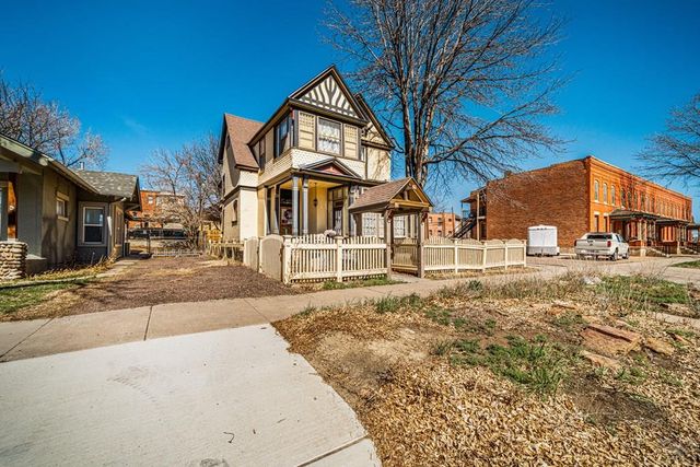 417 W 11th St, Pueblo, CO 81003