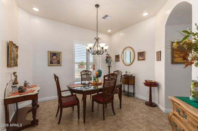 5235 E LONESOME DOVE Trail, San Tan Valley, AZ 85140