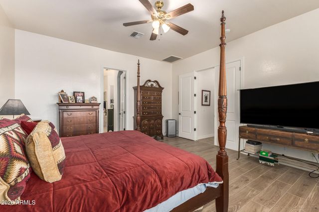 5235 E LONESOME DOVE Trail, San Tan Valley, AZ 85140