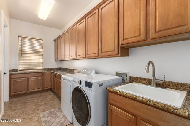 5235 E LONESOME DOVE Trail, San Tan Valley, AZ 85140