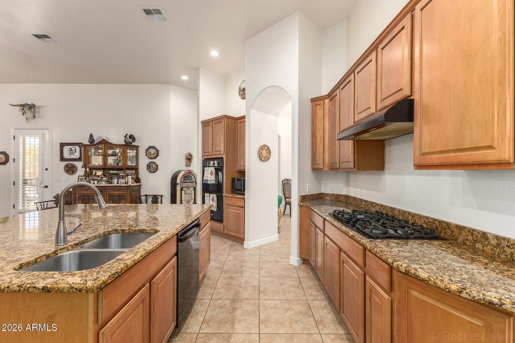 5235 E LONESOME DOVE Trail, San Tan Valley, AZ 85140 — photo 5