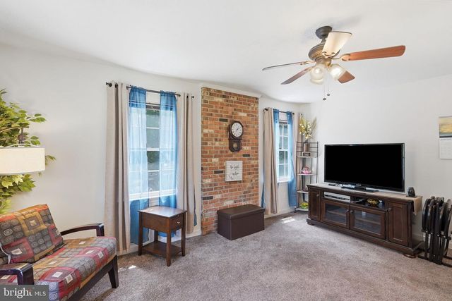 14326 CHASTINE DR, King George, VA 22485