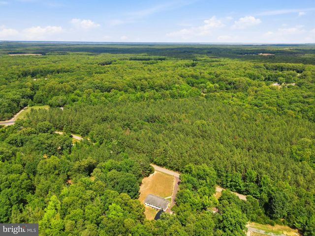 14326 CHASTINE DR, King George, VA 22485