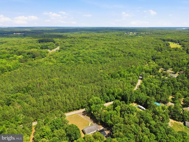 14326 CHASTINE DR, King George, VA 22485