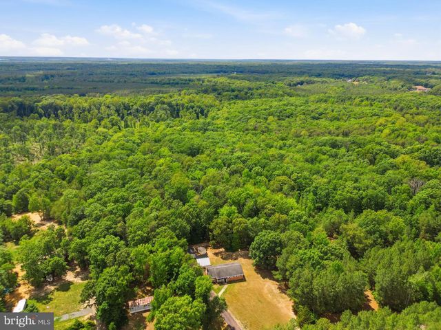 14326 CHASTINE DR, King George, VA 22485