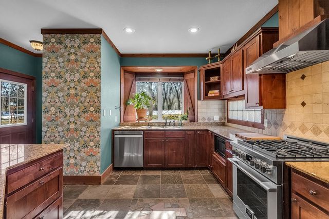 401 Denton Street E, Argyle, TX 76226