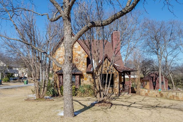 401 Denton Street E, Argyle, TX 76226