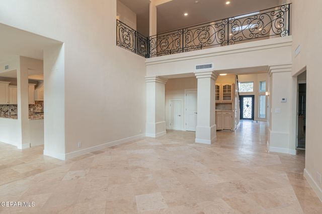 409 MESILLA VISTA Lane, El Paso, TX 79912