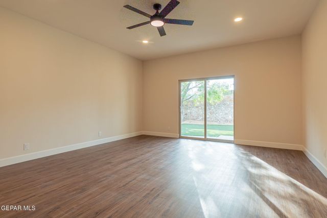 409 MESILLA VISTA Lane, El Paso, TX 79912