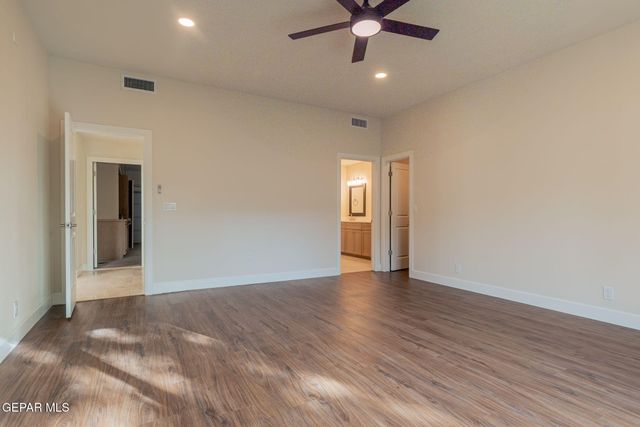 409 MESILLA VISTA Lane, El Paso, TX 79912