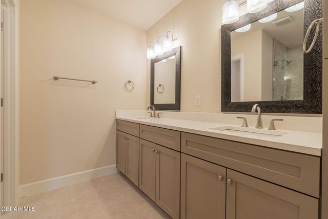 409 MESILLA VISTA Lane, El Paso, TX 79912