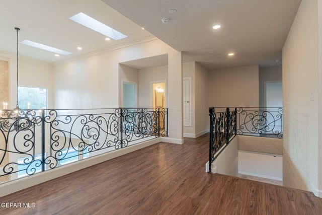 409 MESILLA VISTA Lane, El Paso, TX 79912