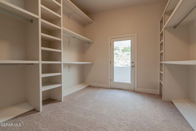409 MESILLA VISTA Lane, El Paso, TX 79912