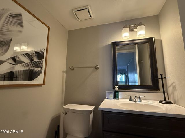 7920 E Arlington Road 3, Scottsdale, AZ 85250