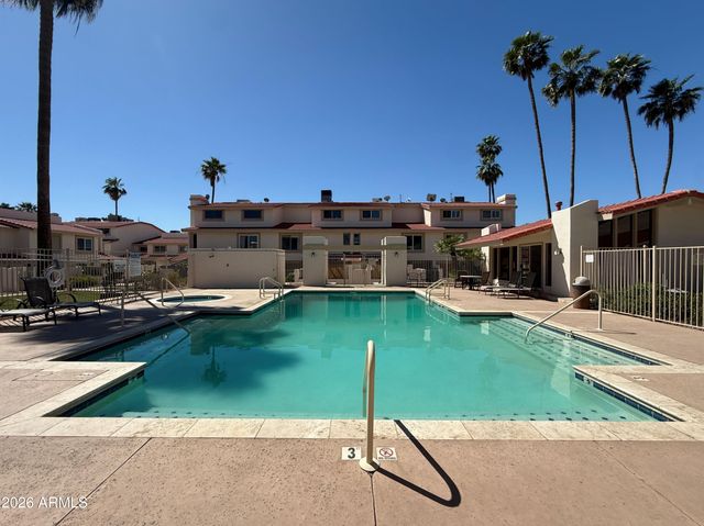 7920 E Arlington Road 3, Scottsdale, AZ 85250