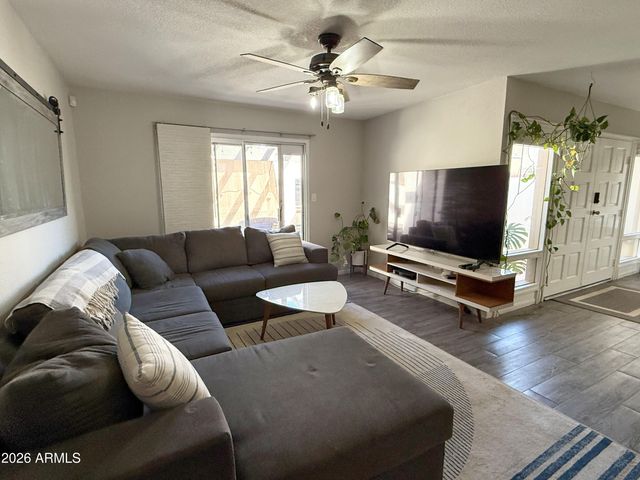 7920 E Arlington Road 3, Scottsdale, AZ 85250