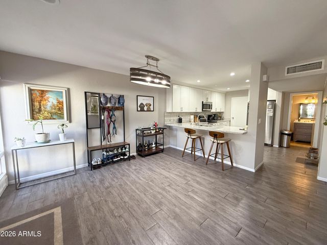 7920 E Arlington Road 3, Scottsdale, AZ 85250