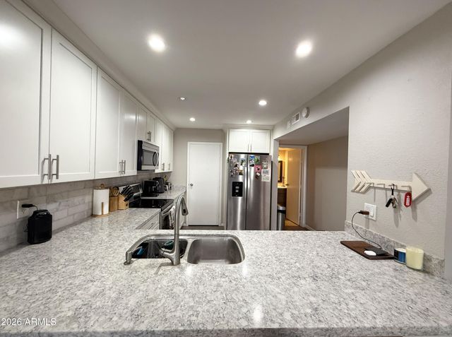7920 E Arlington Road 3, Scottsdale, AZ 85250