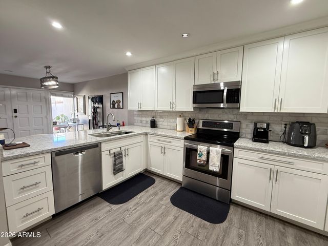 7920 E Arlington Road 3, Scottsdale, AZ 85250