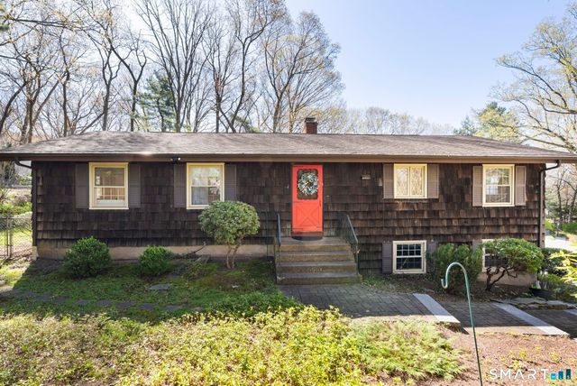 44 Knollwood Drive, Glastonbury, CT 06033