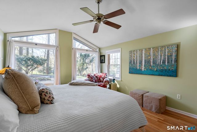 44 Knollwood Drive, Glastonbury, CT 06033