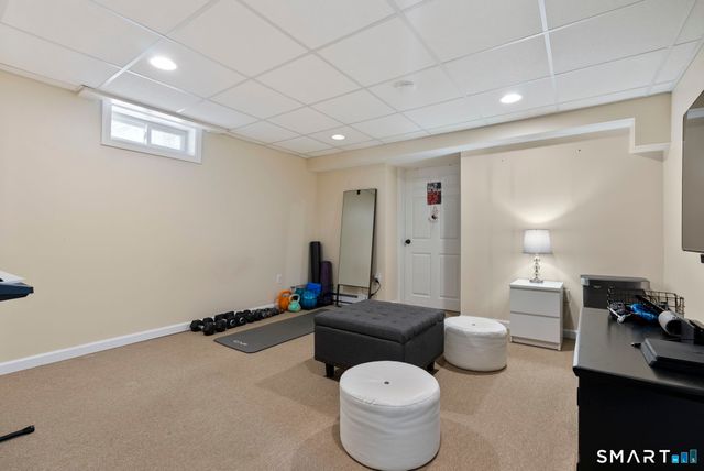 44 Knollwood Drive, Glastonbury, CT 06033