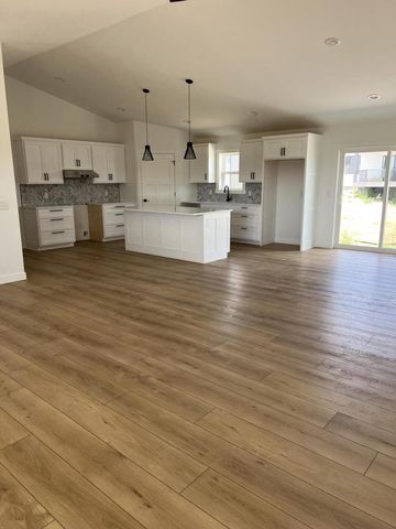 1361 Annapolis DRIVE, Holmen, WI 54636