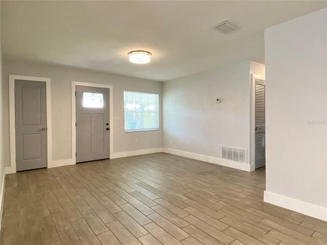 7312 PONDEROSA DR, Tampa, FL 33637