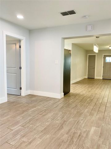 7312 PONDEROSA DR, Tampa, FL 33637