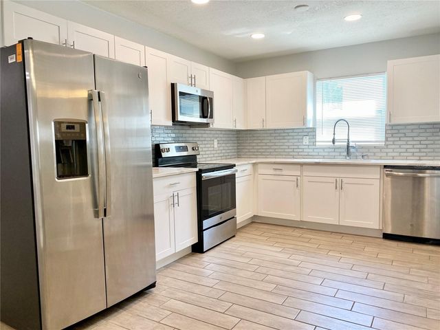 7312 PONDEROSA DR, Tampa, FL 33637