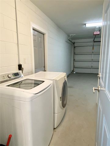 7312 PONDEROSA DR, Tampa, FL 33637