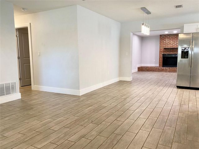 7312 PONDEROSA DR, Tampa, FL 33637