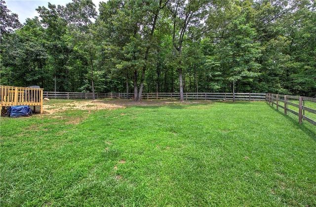 21 Washakie Lane, Adairsville, GA 30103