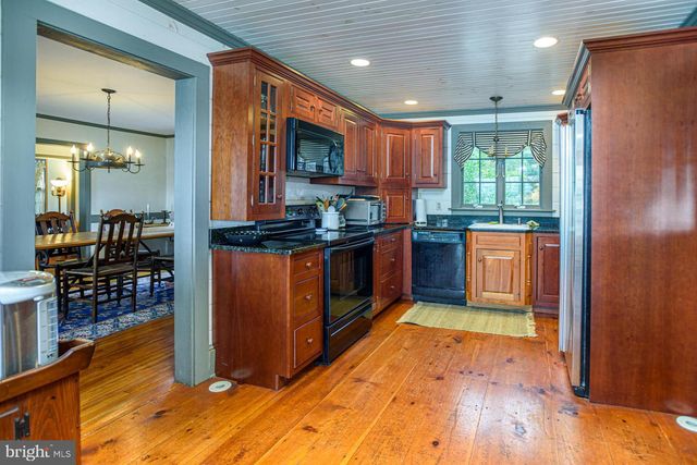 1308 TOWN POINT RD, Cambridge, MD 21613