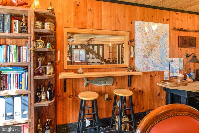 1308 TOWN POINT RD, Cambridge, MD 21613