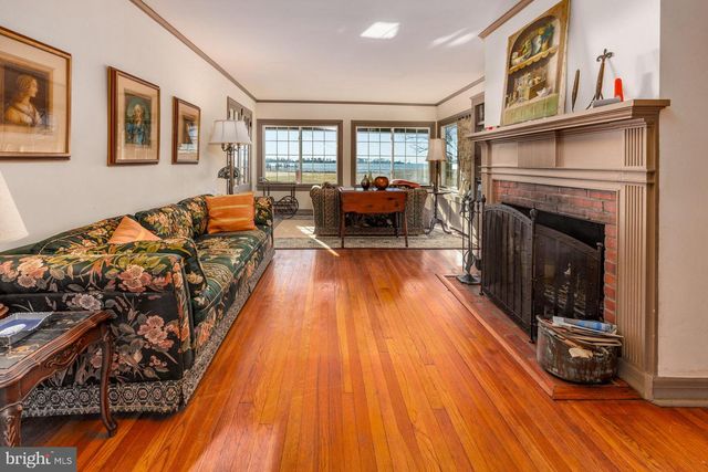 1308 TOWN POINT RD, Cambridge, MD 21613