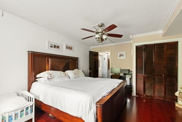99 Pond Ave 520, Brookline, MA 02445