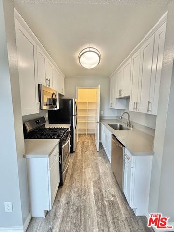1812 N Alvarado Street 6, Los Angeles, CA 90026