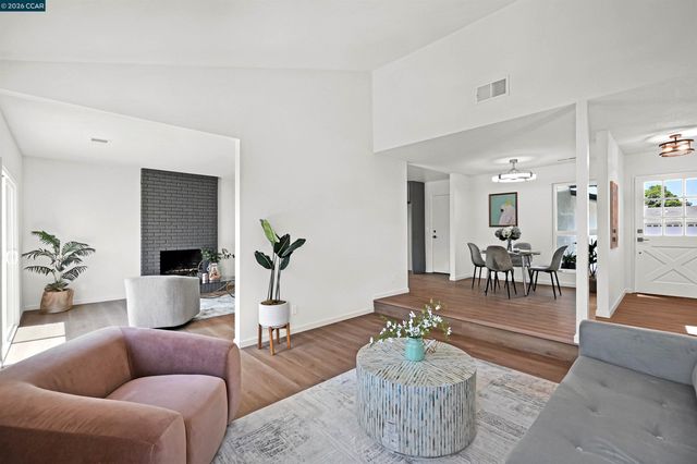 6275 Mockorange Ct, Newark, CA 94560