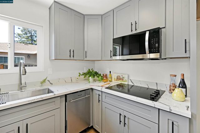 6275 Mockorange Ct, Newark, CA 94560