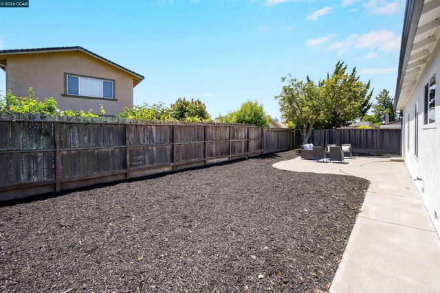 6275 Mockorange Ct, Newark, CA 94560